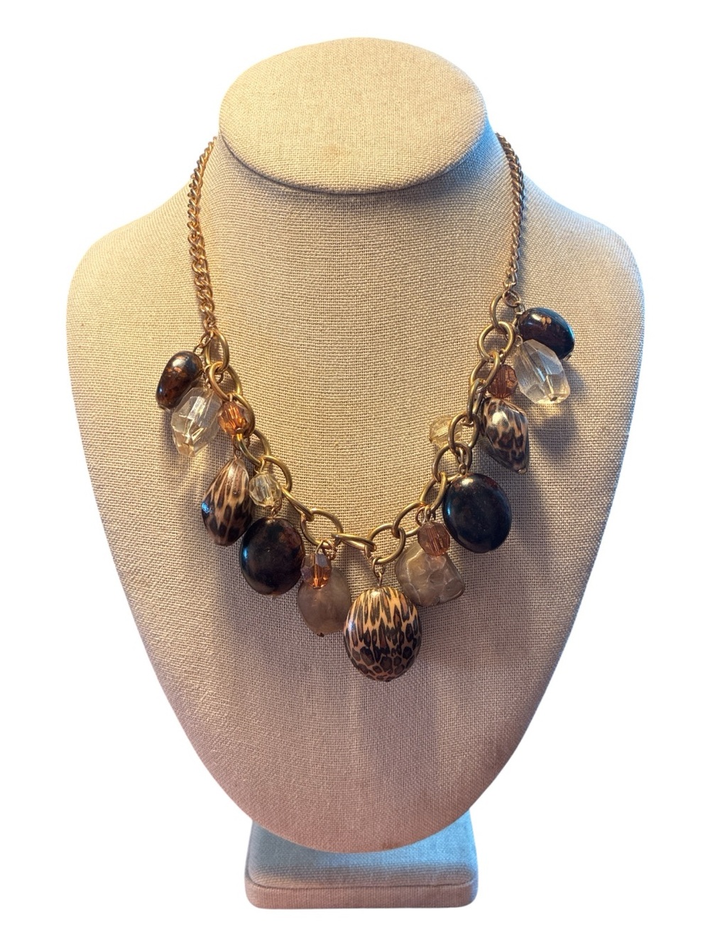 🔵 Gold-Tone Brown Animal Print and Clear Beads Necklace